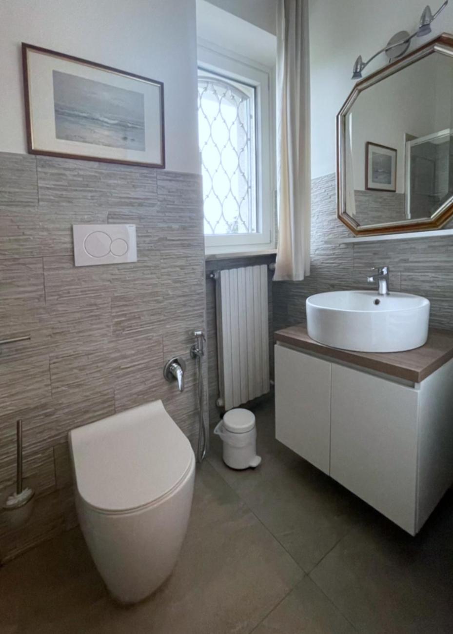 Domus 190 Rooms Varese Buitenkant foto