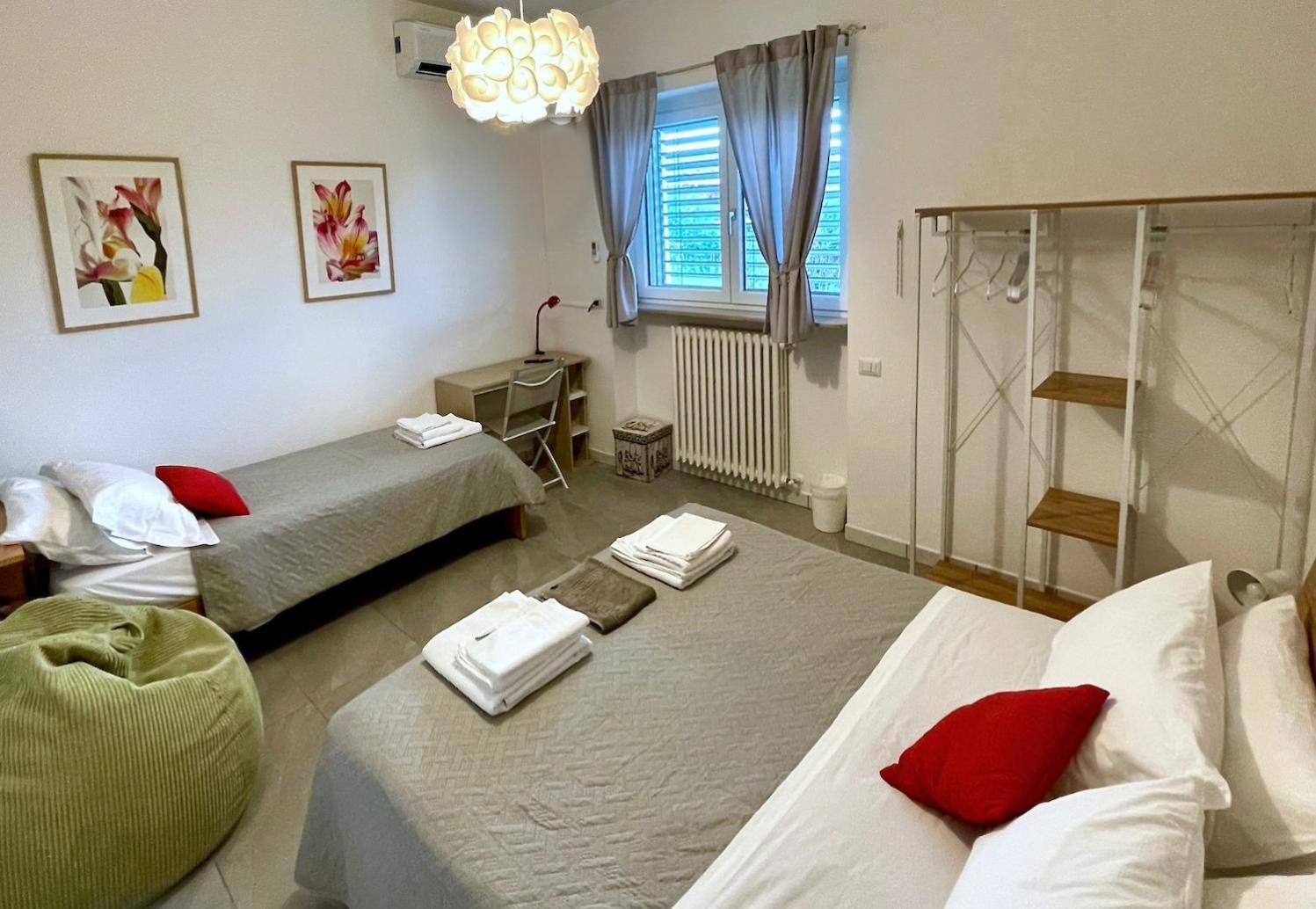 Domus 190 Rooms Varese Buitenkant foto