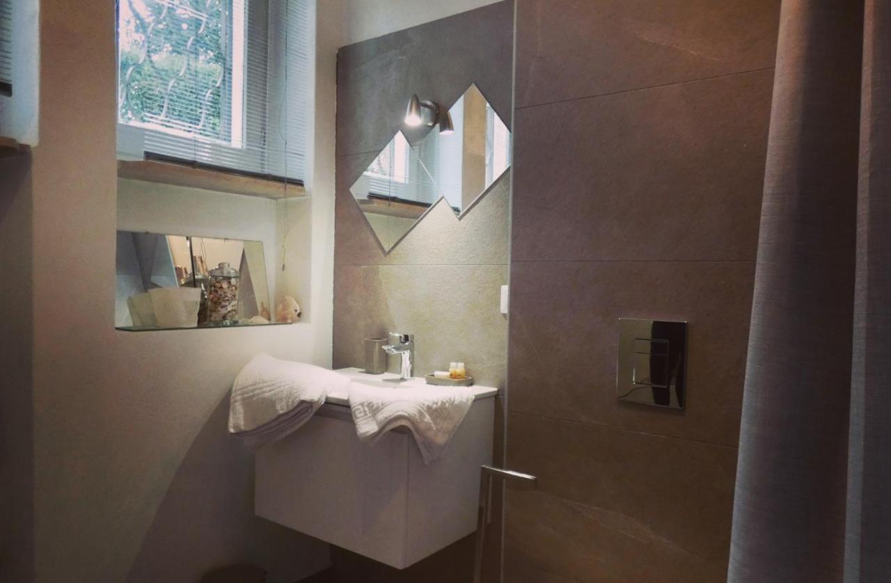 Domus 190 Rooms Varese Buitenkant foto